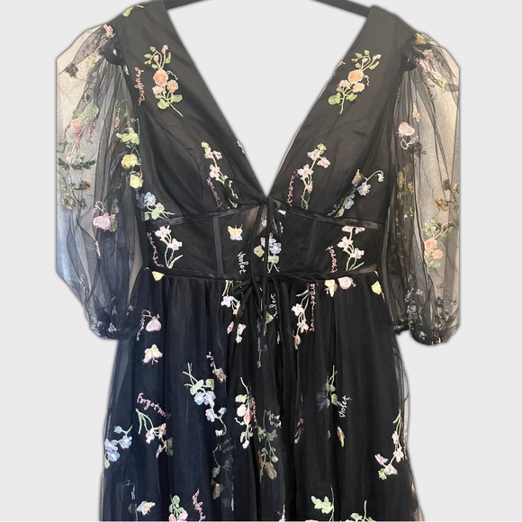 Corset back puff sleeve v-neck tulle tea dress with flower embroidery NTW - Picture 9 of 10